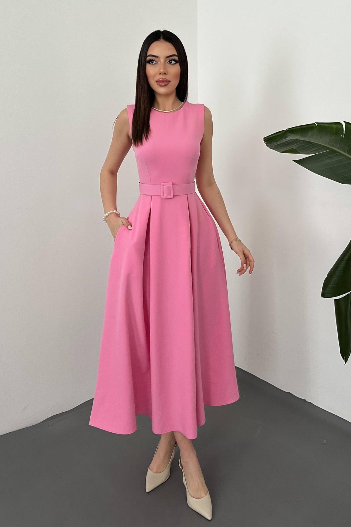 Halter Yaka Kloş Elbise - Pembe