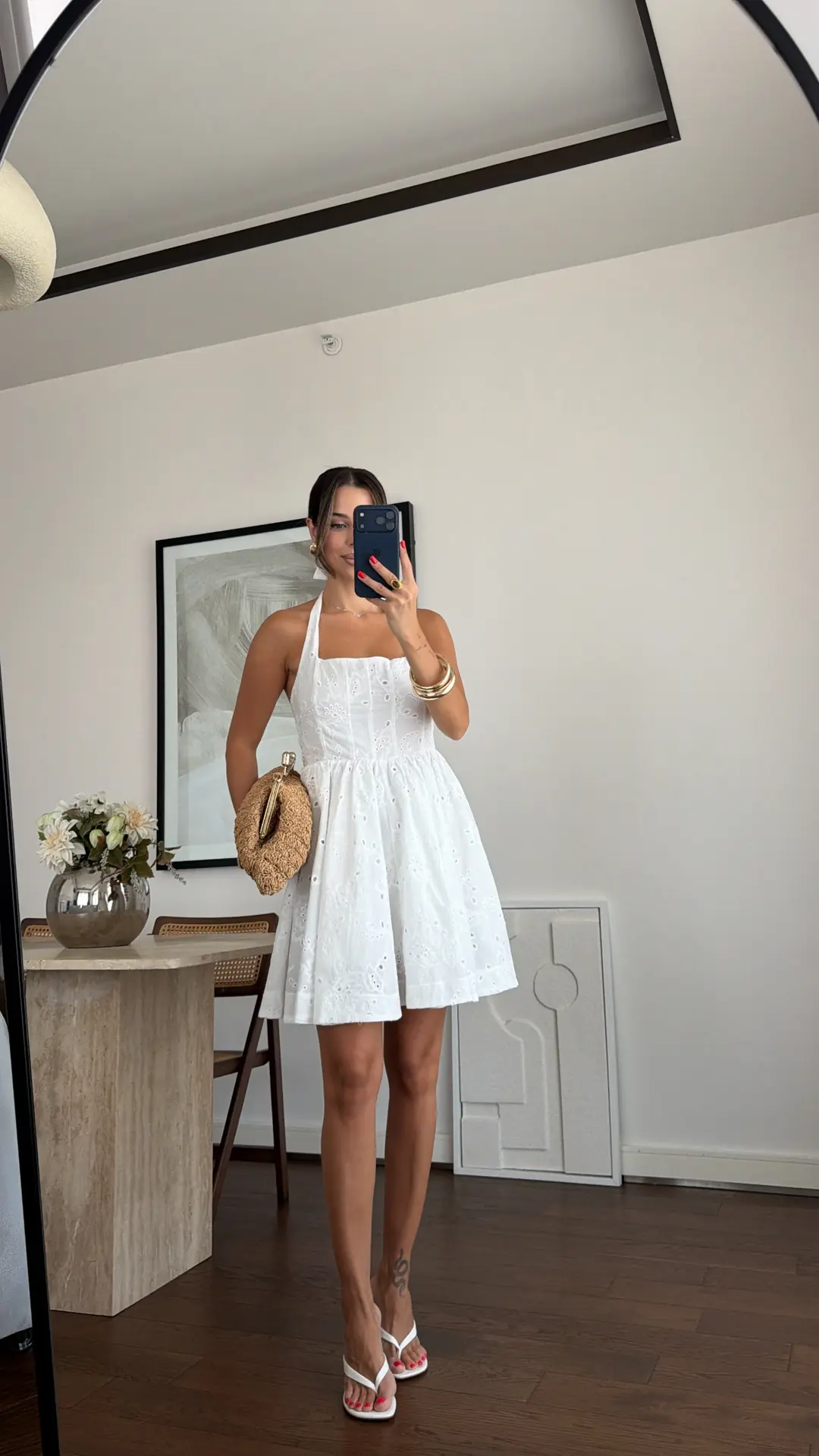 Beyaz Fit & Flare Halter Yaka Mini Elbise