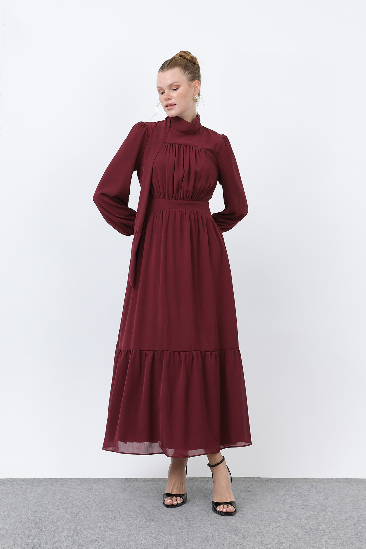 Kadın Drape Detaylı Yüksek Yaka Elbise