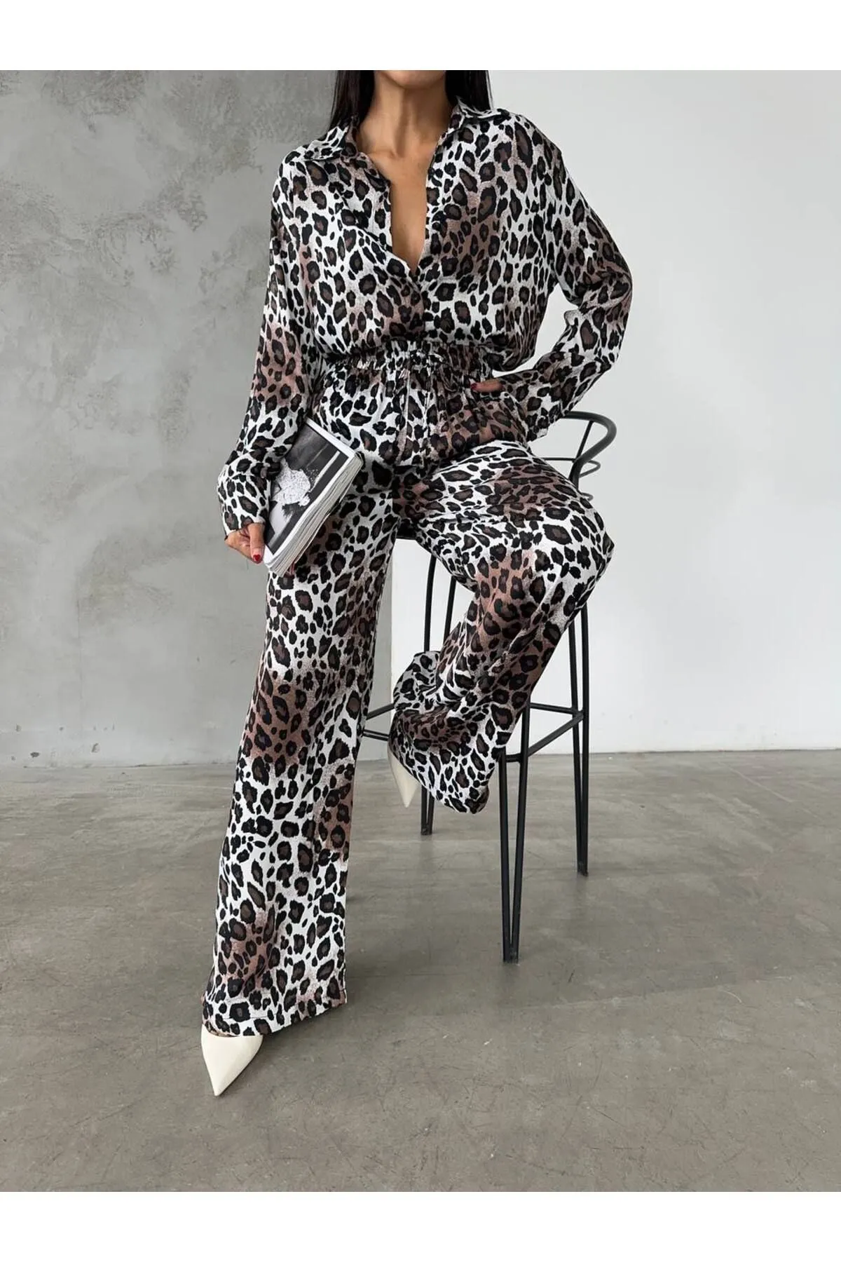 Leopar Desenli Saten Gömlek