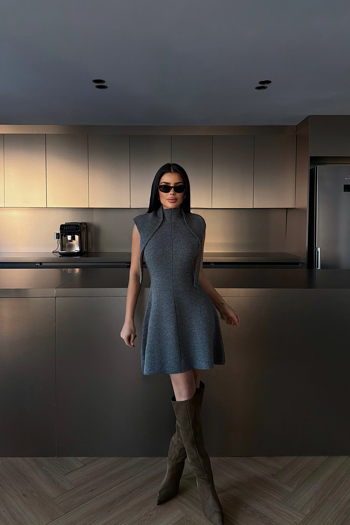 Şık Gri Fit And Flare Mini Elbise
