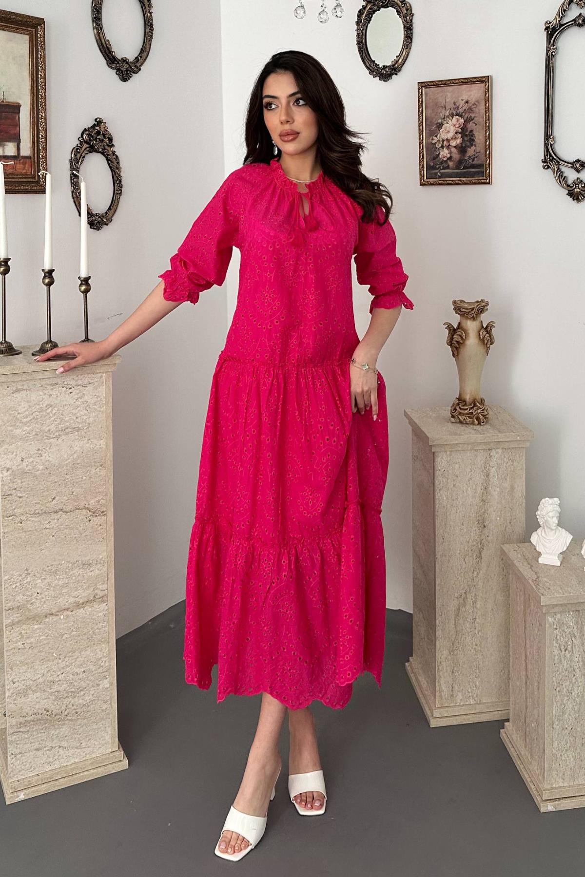 Fuşya Fit & Flare Midi Elbise 3/4 Kollu Ve V Yakalı