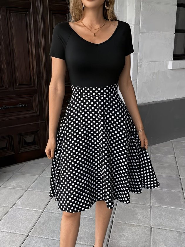 Siyah Fit And Flare Puantiyeli Elbise
