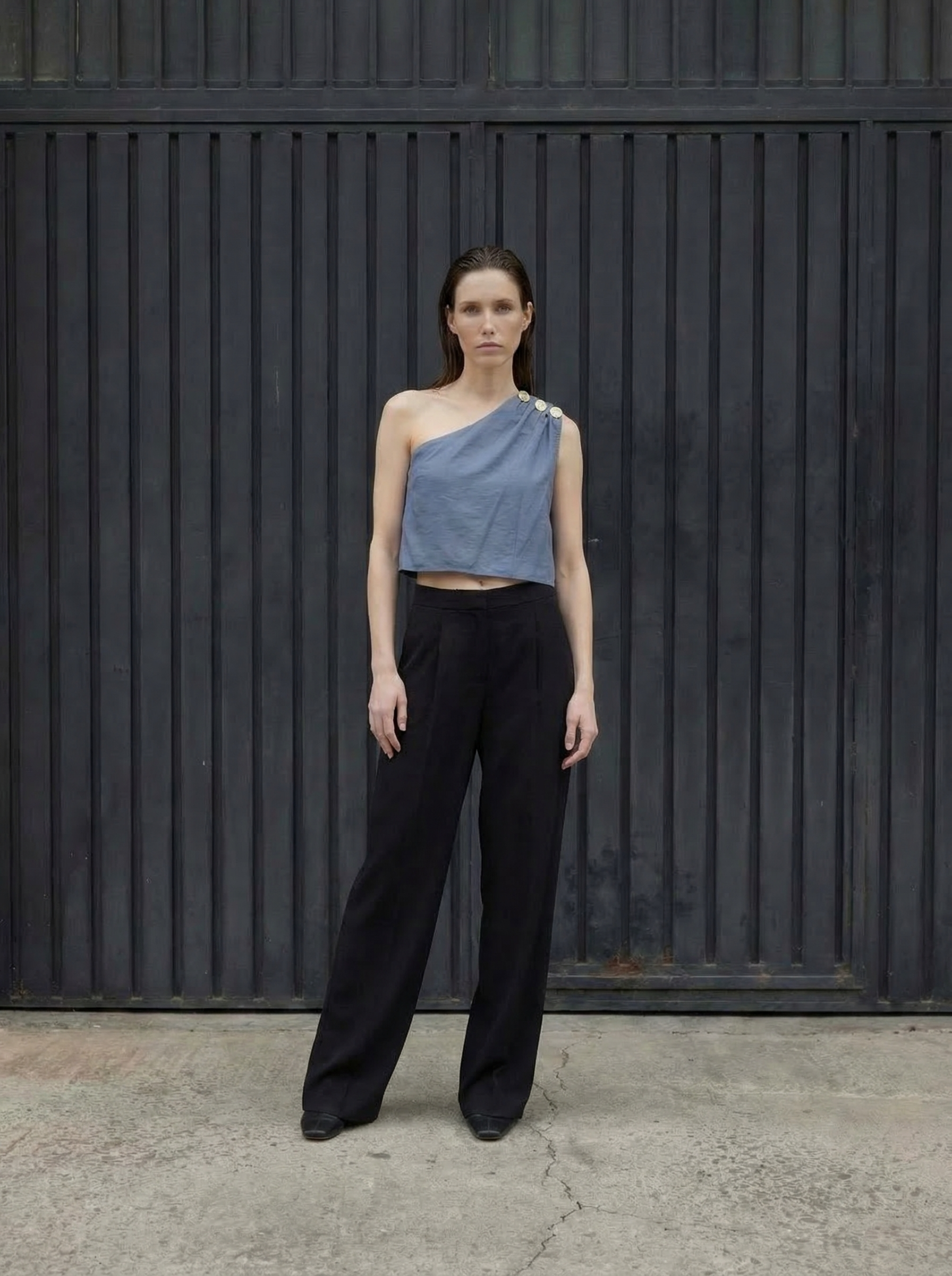 Mavi Bluz  Tek Omuz Crop  Kolsuz  Japone Kol