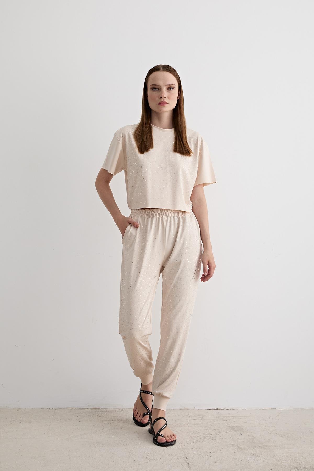Taş Detaylı Kısa Kollu Oversize T-shirt Taş