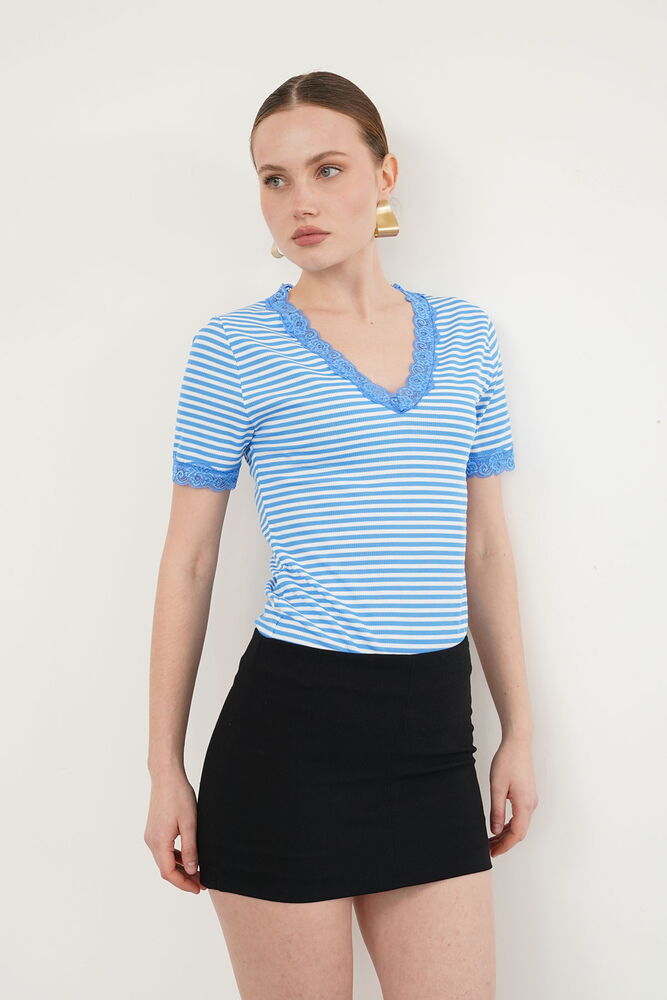 Mavi Gündelik Slim Fit V Yaka Bluz