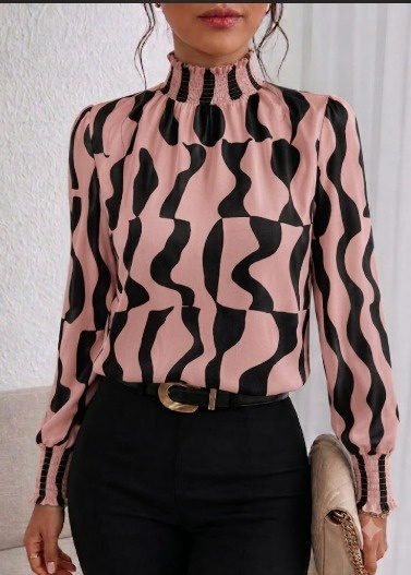 Pembe Renk Bloklu Uzun Kollu Bluz