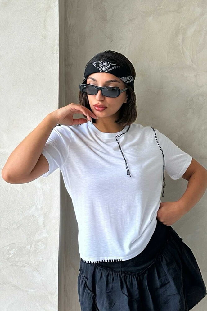 Beyaz D 2629 Çoban Dikişli Tişört