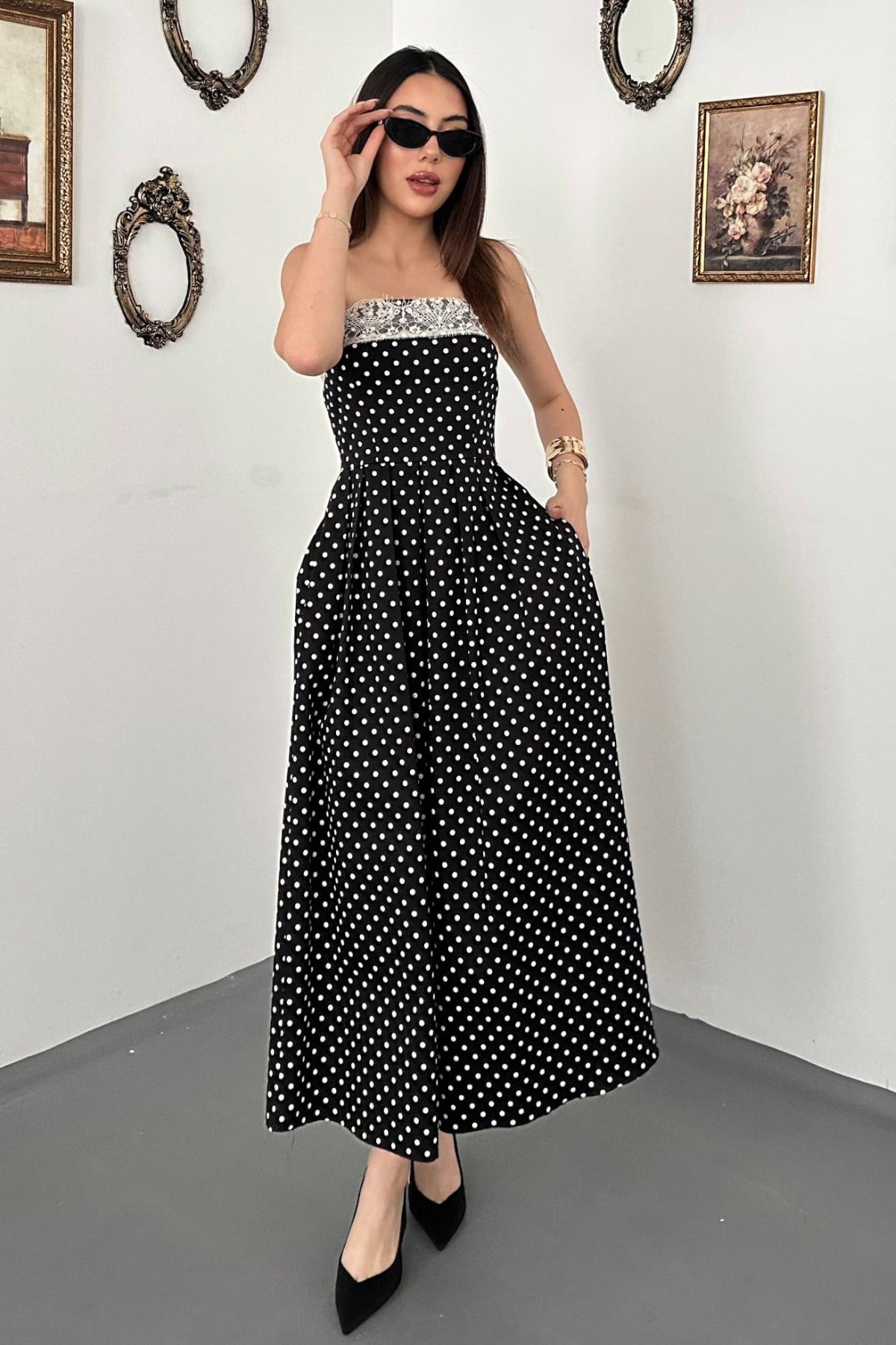 Siyah Puantiye Fit And Flare Elbise