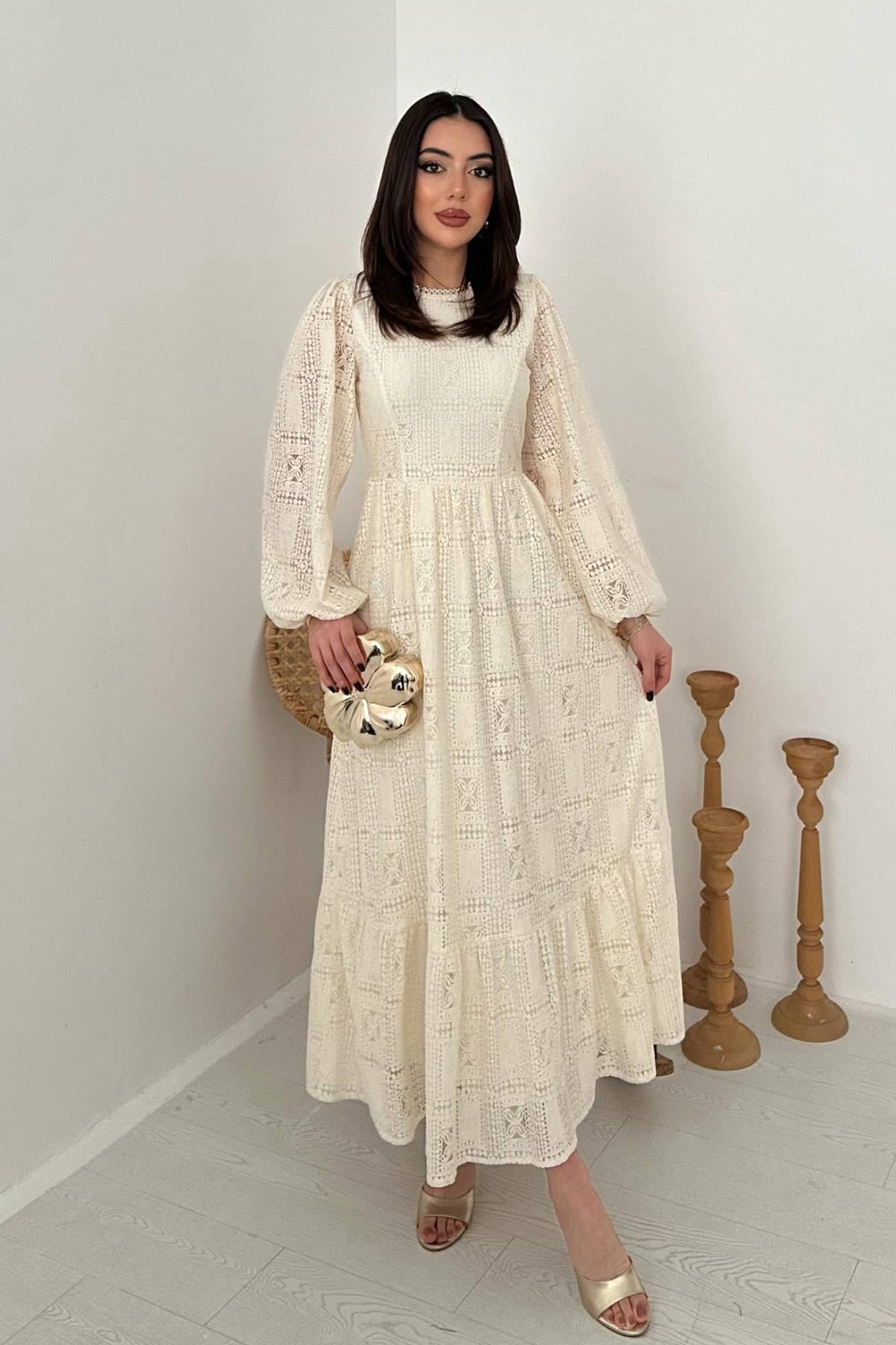 Bej Fit & Flare Elbise Uzun Karpuz Kollu