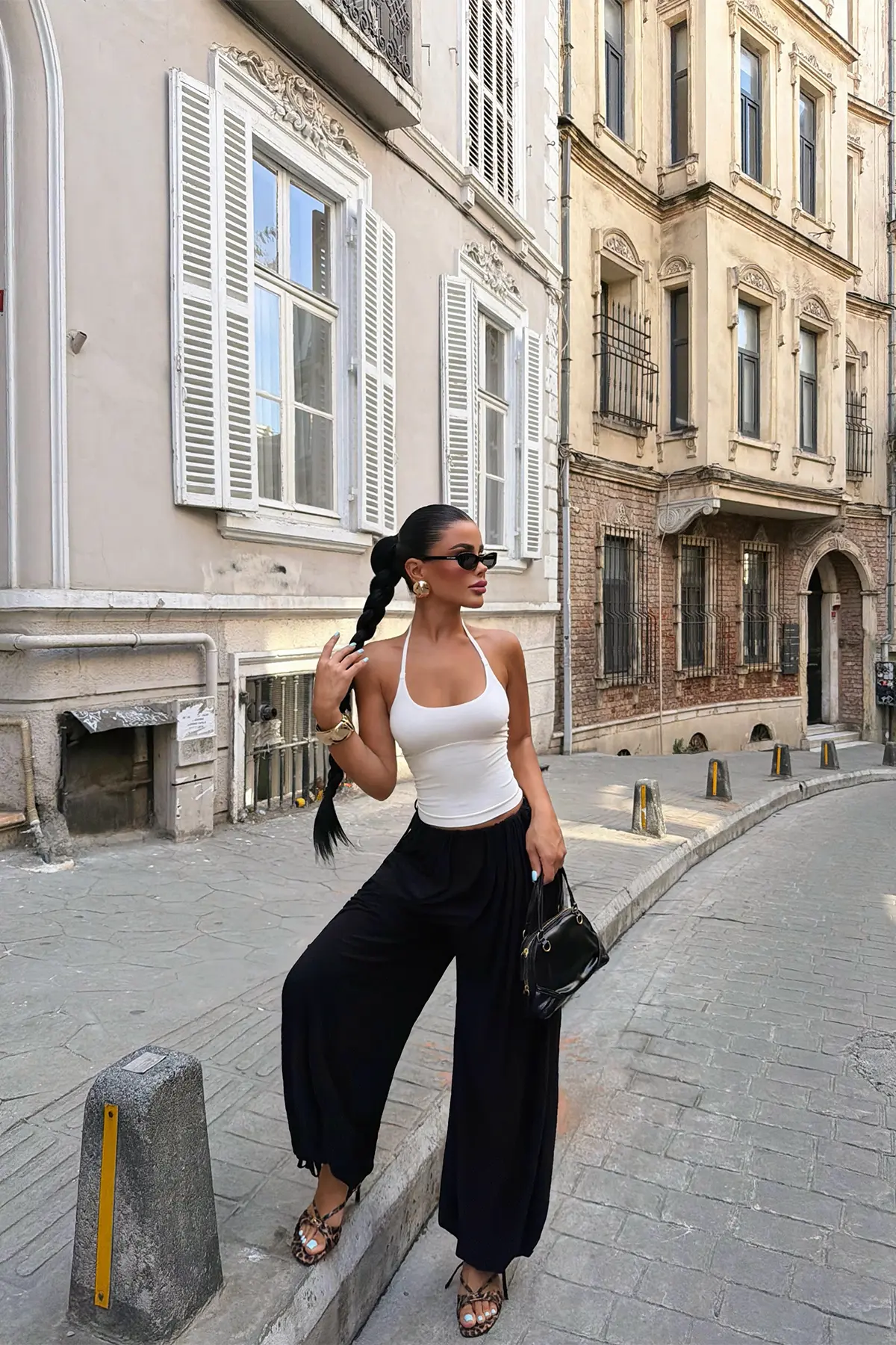Siyah Palazzo Pantolon Geniş Paça Orta Bel Lastikli