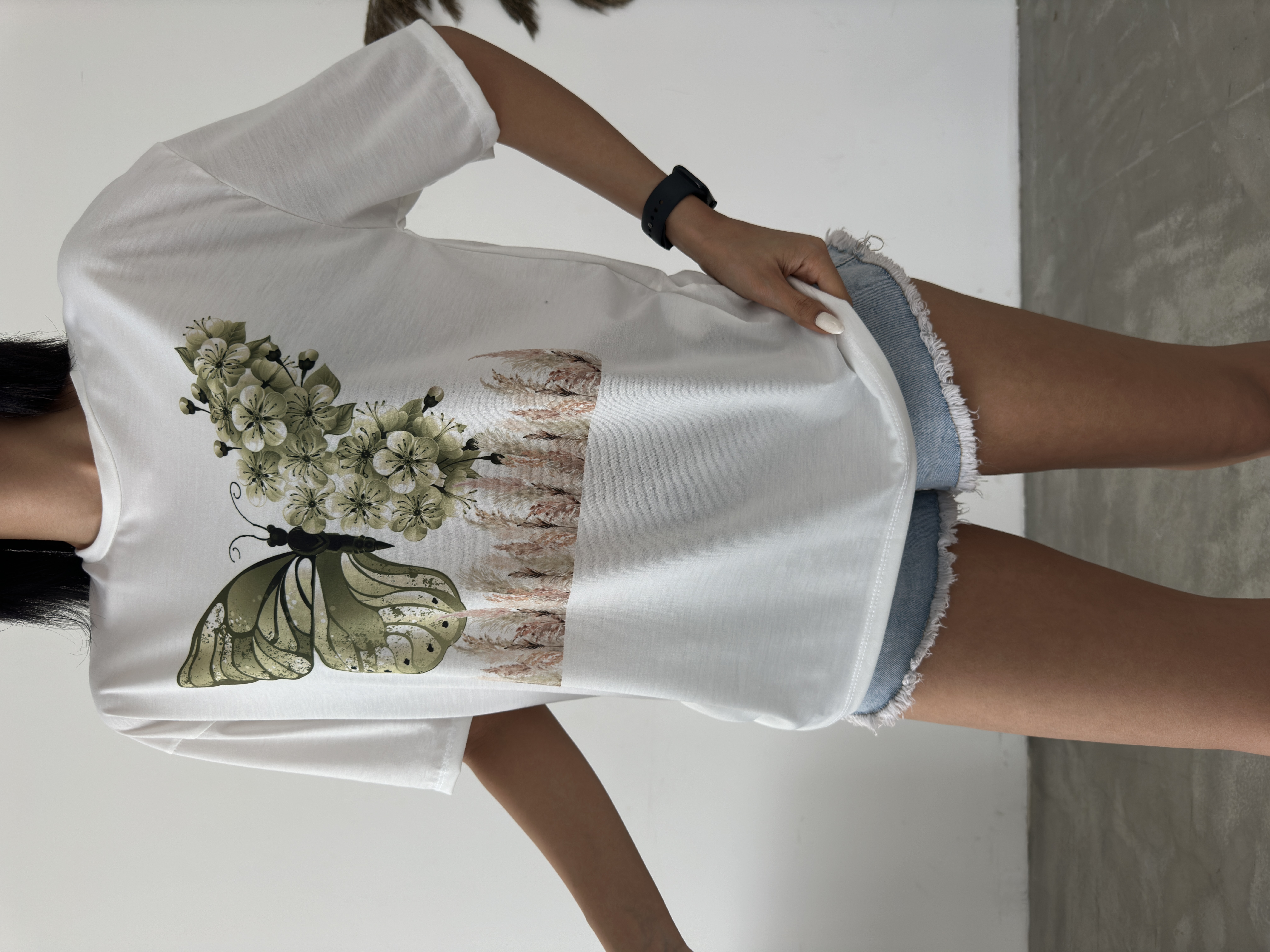 Kelebek Baskılı Basic T-shirt