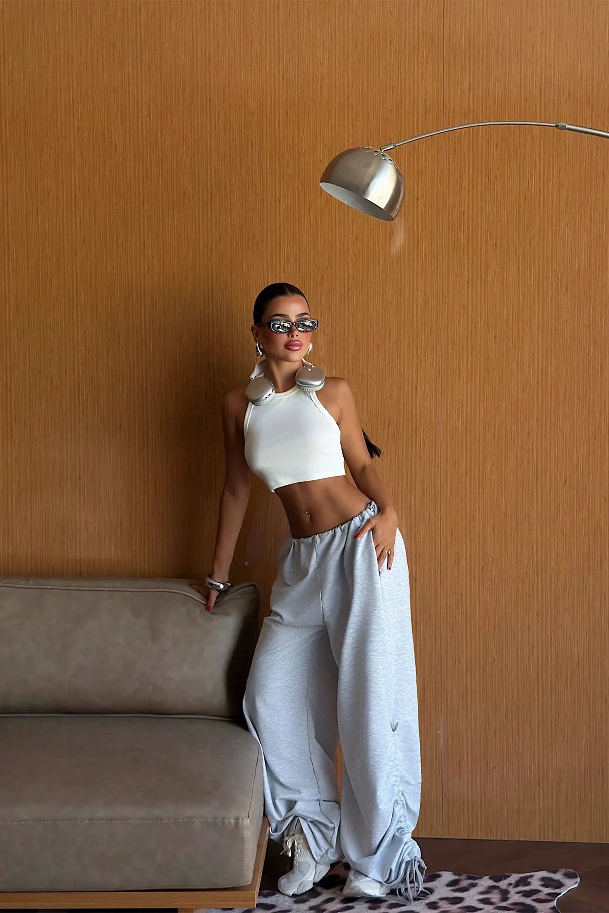 Gri Jogger Pantolon Geniş Paça Ve İp Büzgülü
