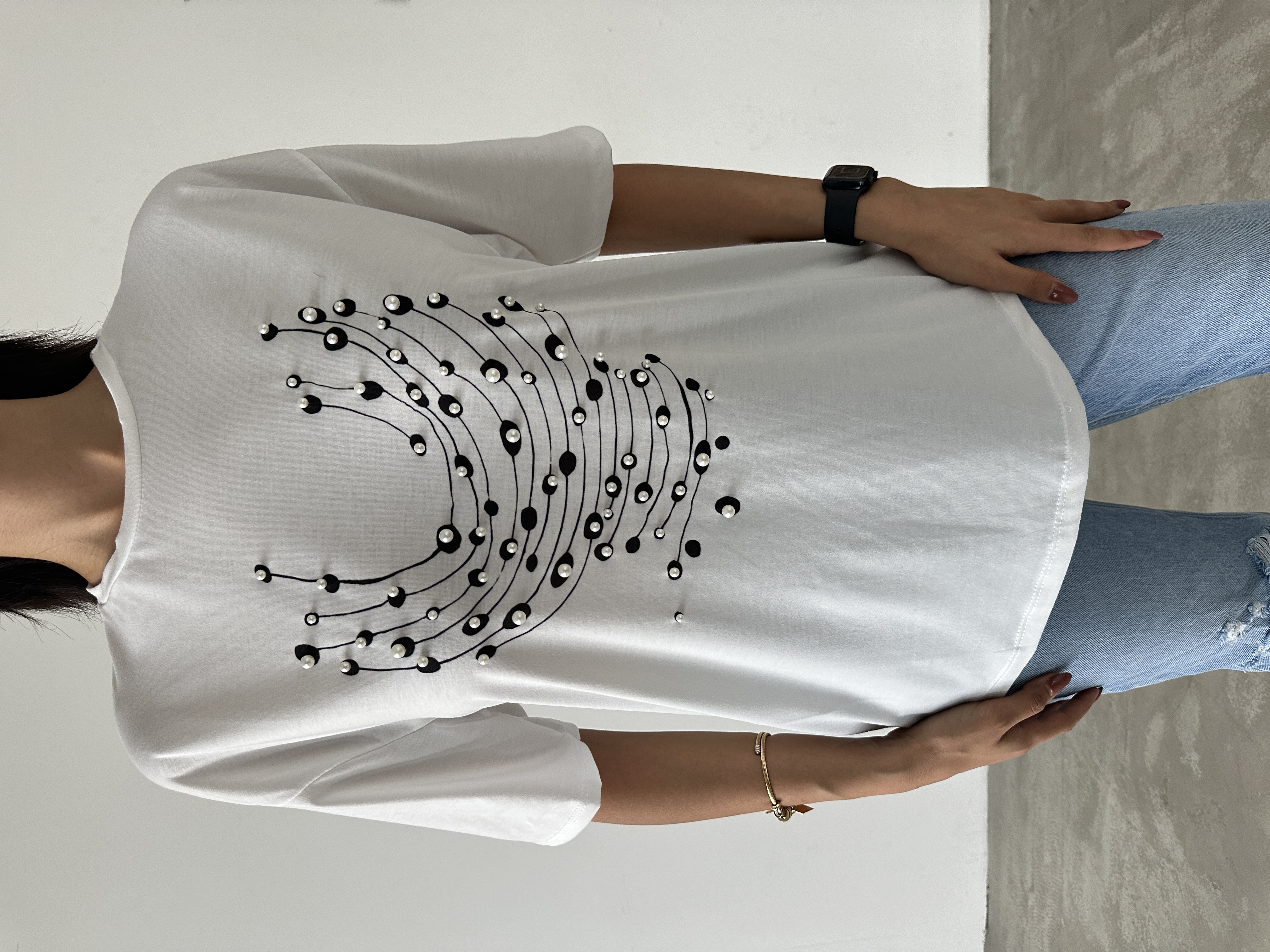 Baskılı İnci Detaylı T-shirt