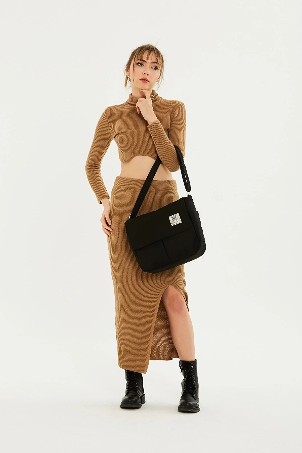 Postacı Model 5 Bölmeli Ayarlanabilir Askılı Günlük Unisex Kol Ve Omuz Çantası