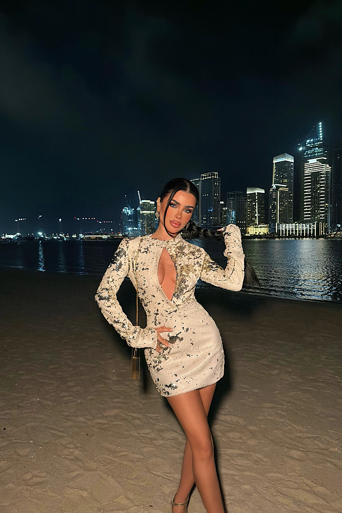 Altın Renk Seksi Payetli Bodycon Mini Elbise