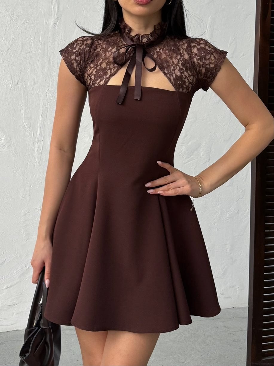 Kahverengi Seksi Şık Mini Kaykaycı Elbise