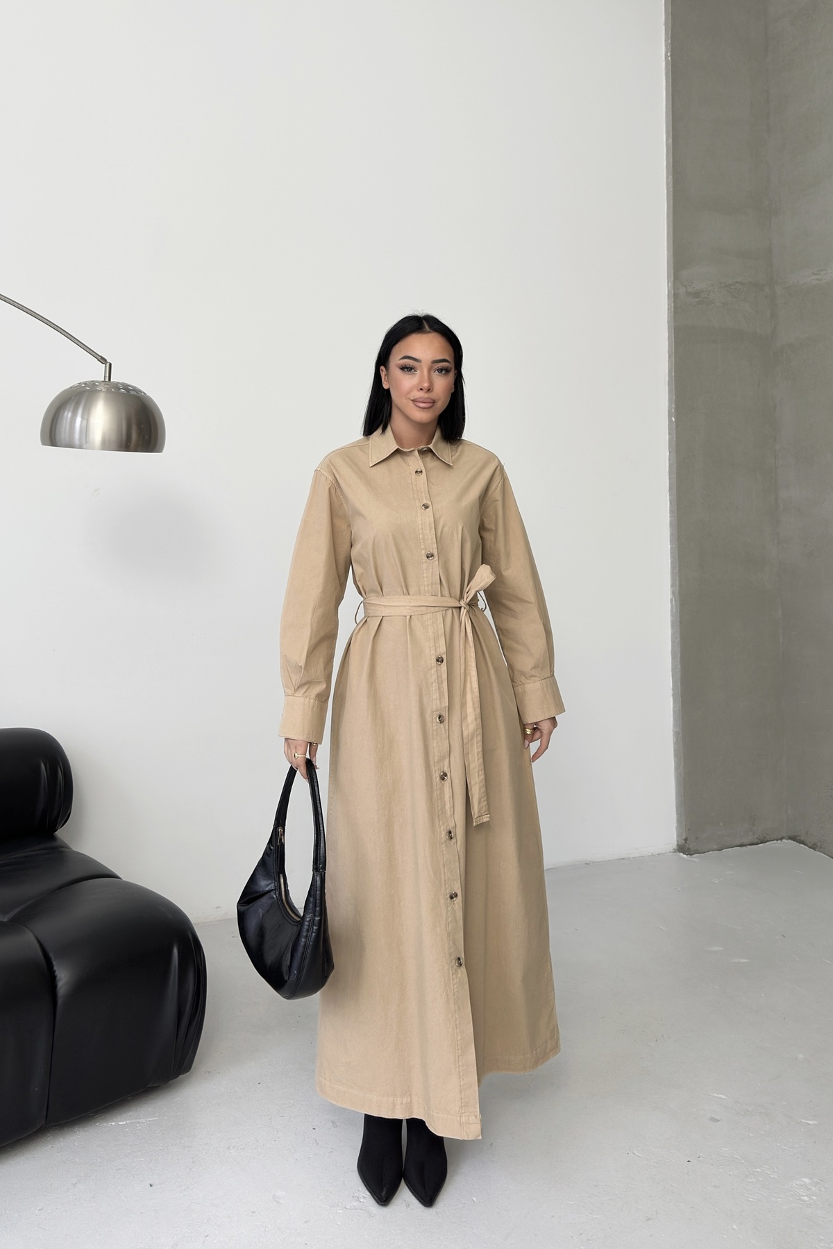 Bej Tesettür Gömlek Elbise Çentikli Yaka Ve Yer Hizasında - Beige Modest Shirt Dress With Notched Neck