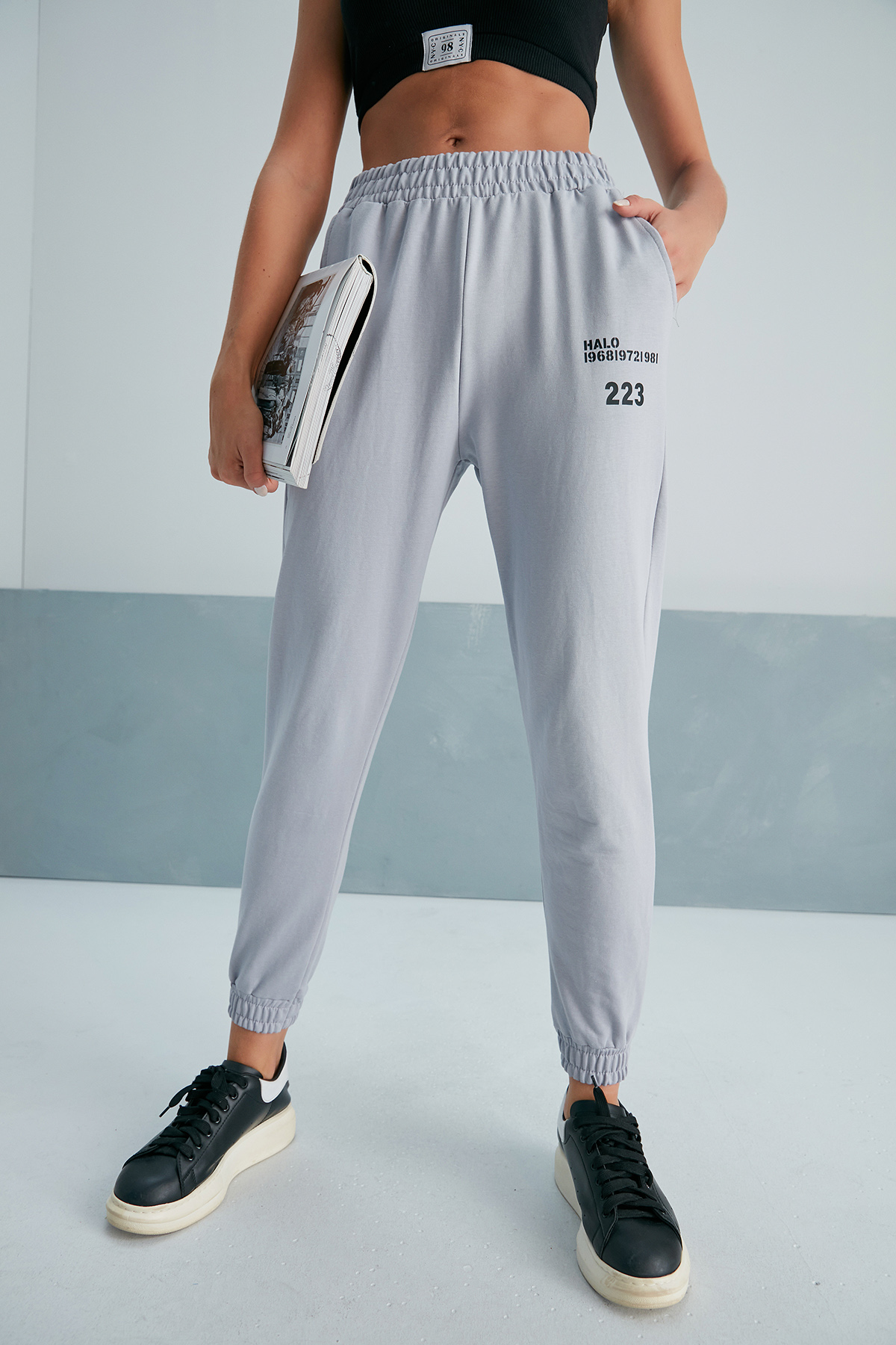 233 Eşofman Altı