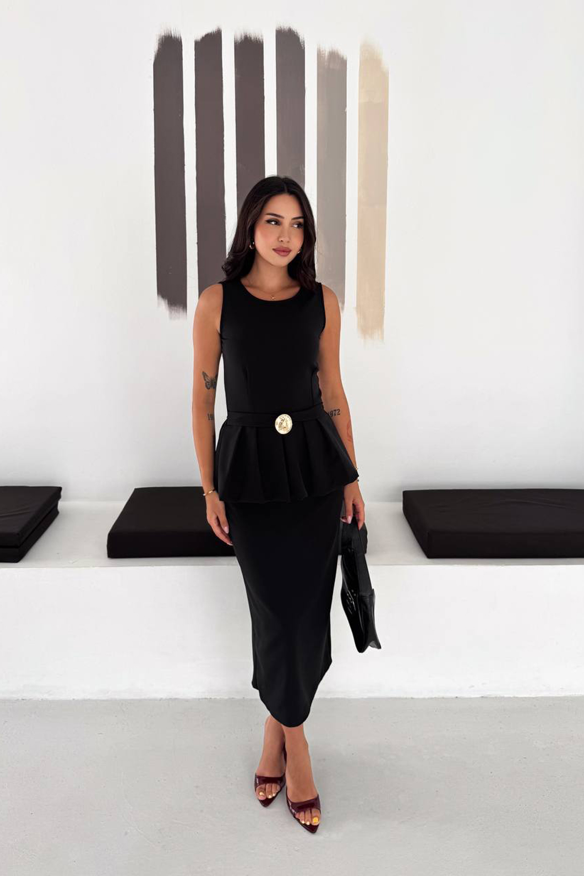 Zarif Siyah Fit & Flare Midi Elbise