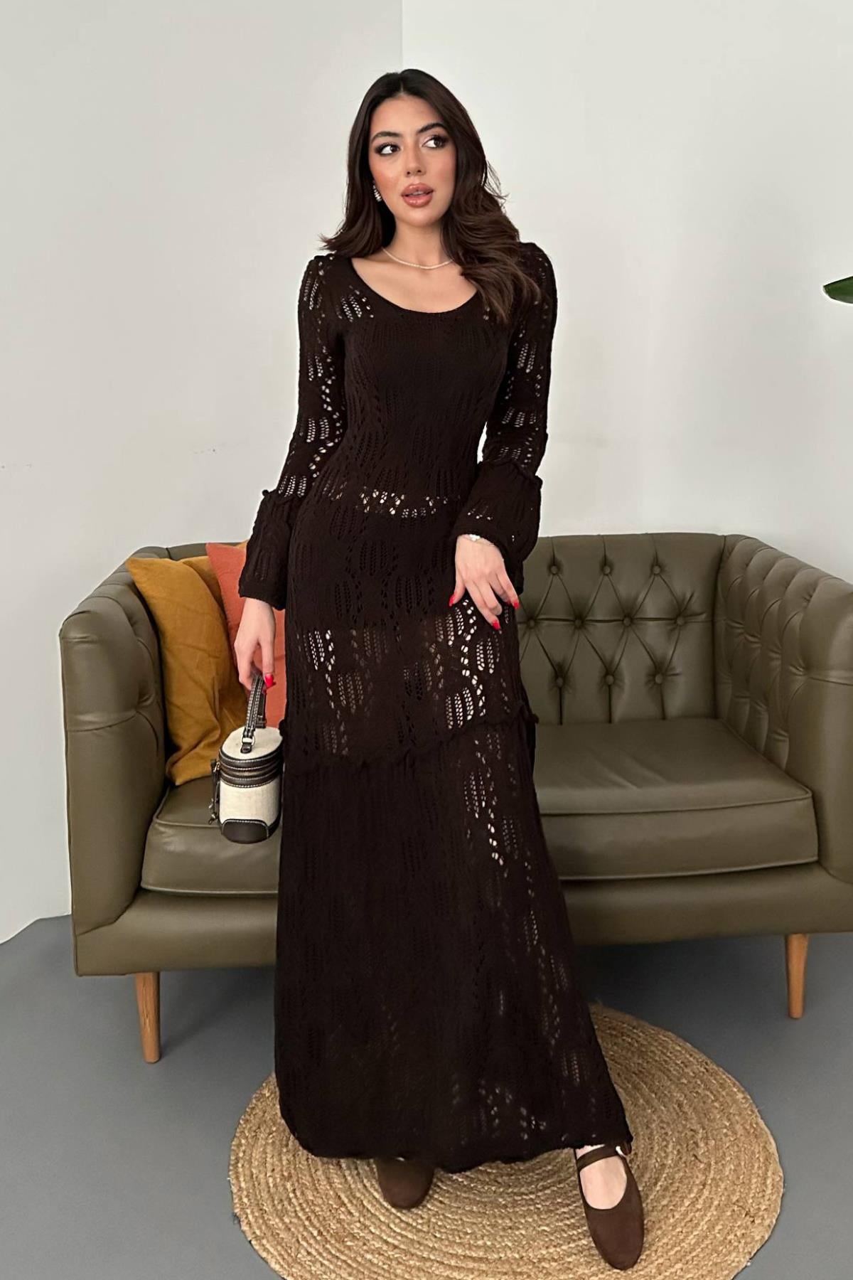 Siyah Tesettür Zarif Fit & Flare Elbise