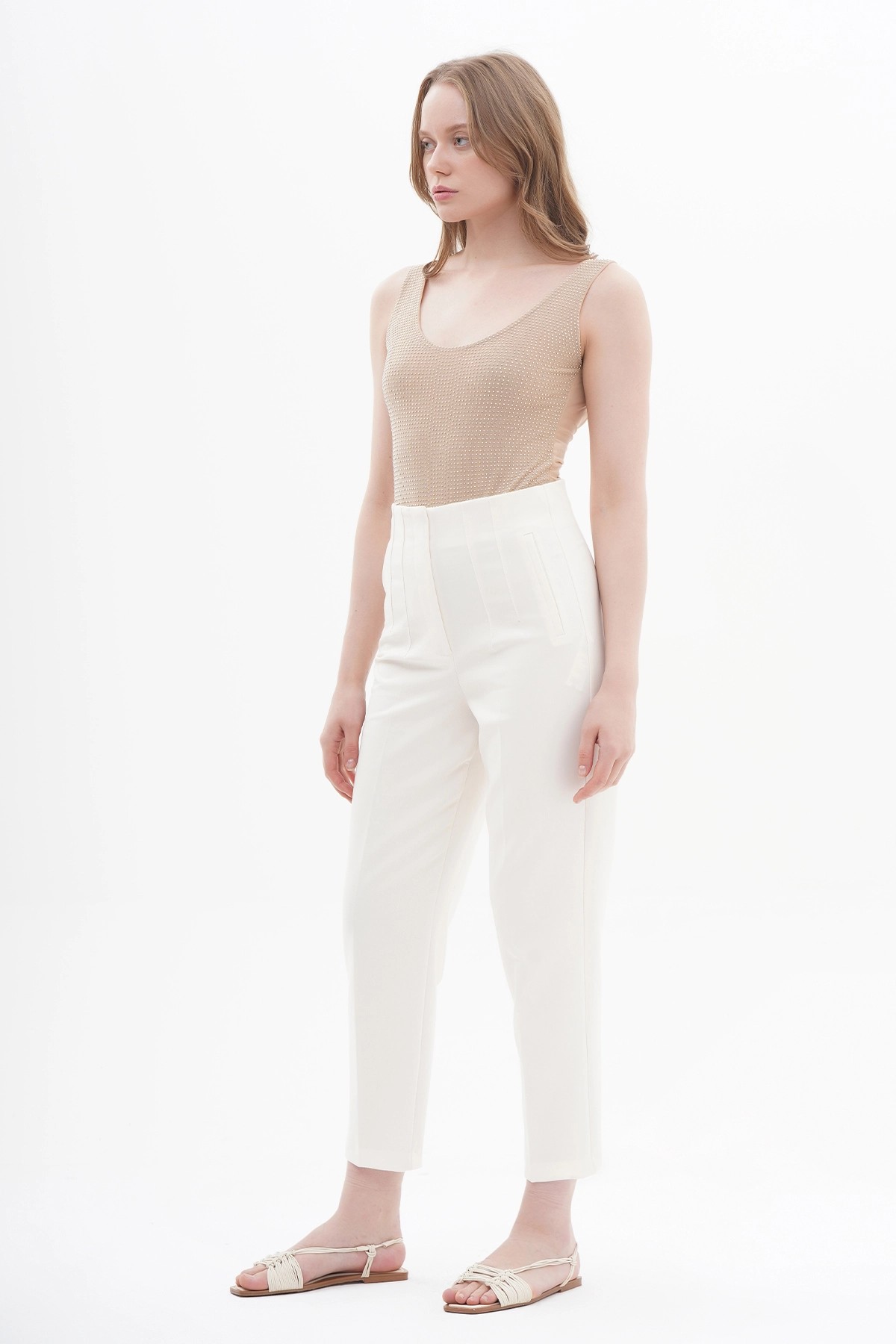Taşlı Kolsuz Çıtçıtlı Bodysuit - Bej