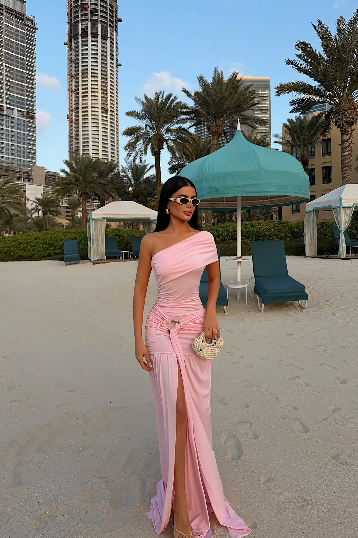 Seksi Zarif Pembe Bodycon Elbise Tek Omuzlu Ve Kolsuz