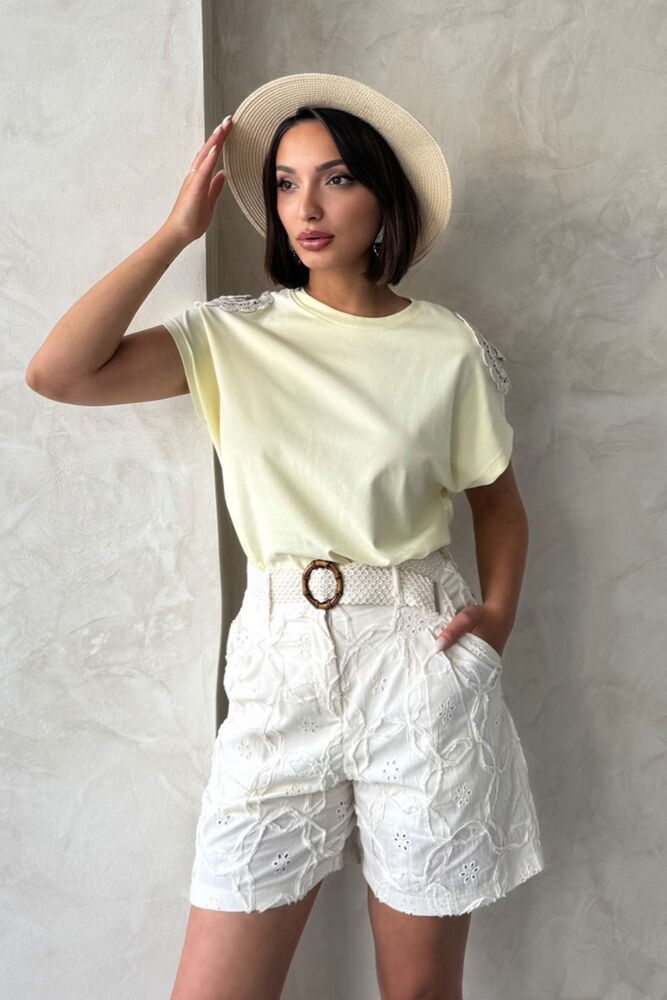Omuzu Dantelli Tshirt - Sarı