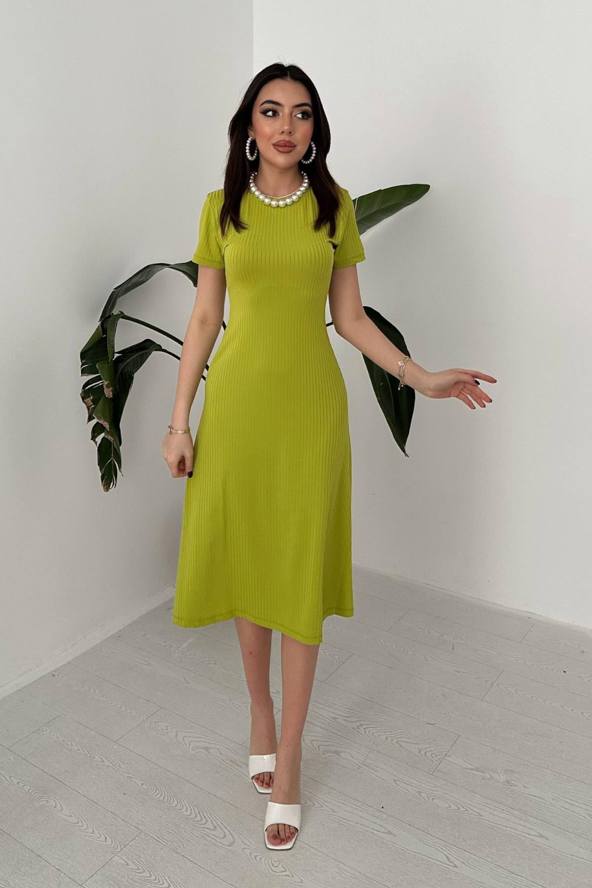 Yeşil Fit & Flare Midi Elbise