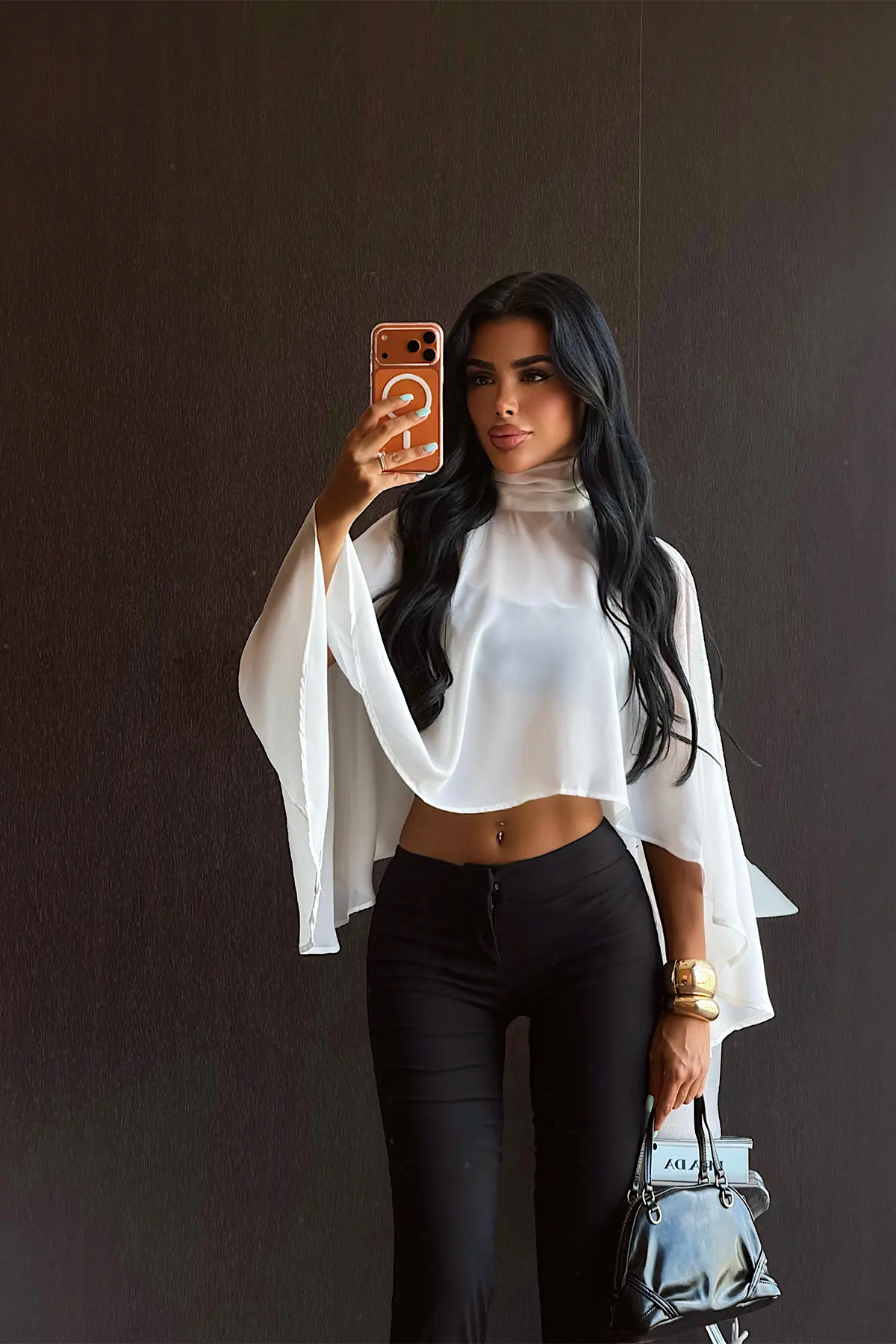Beyaz Pelerin Kol Crop Bluz