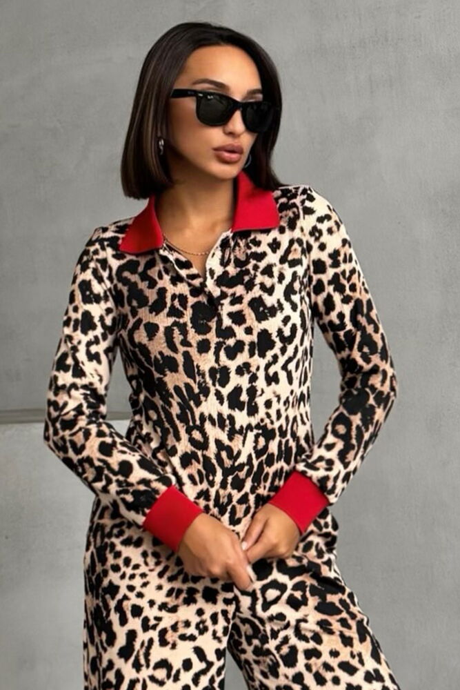 Leopar Desenli Polo Yaka Bluz