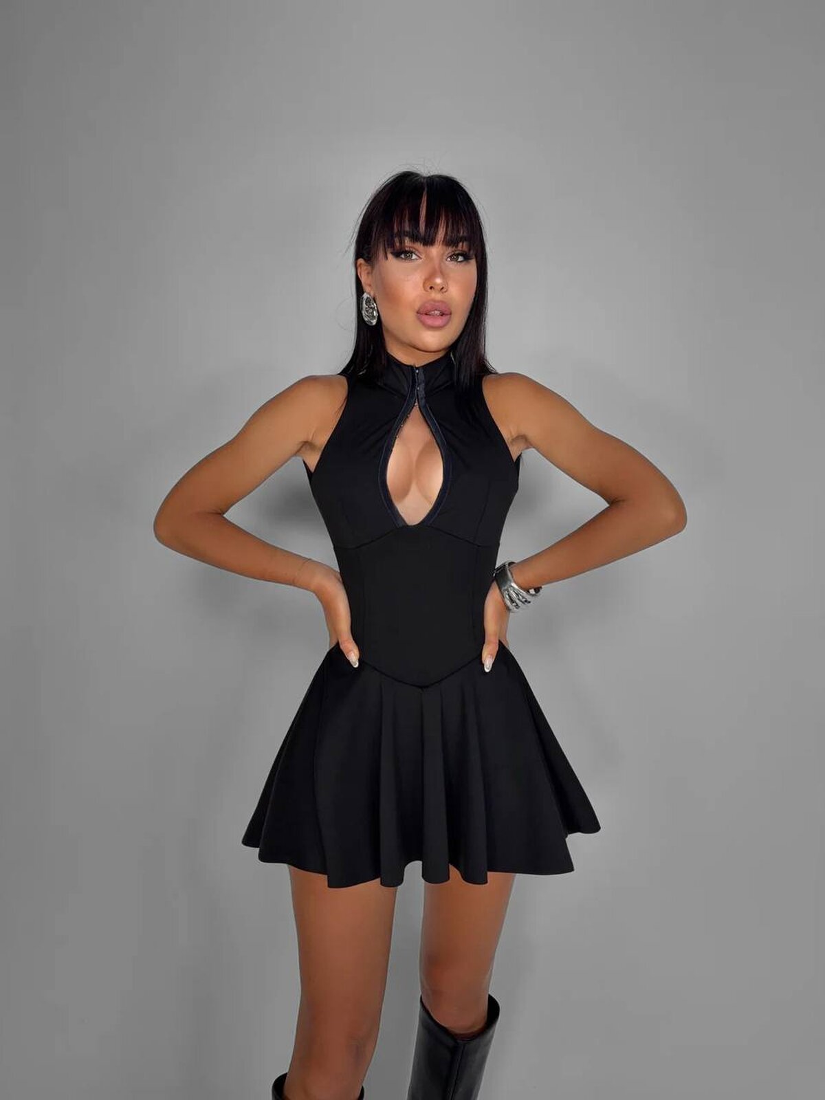 Siyah Fit & Flare Mini Elbise Japon Kolu